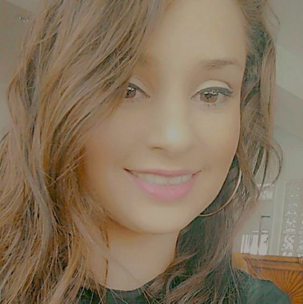 Meet your Posher, Sara